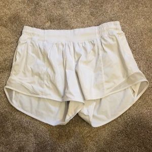 Lululemon hotty hot short